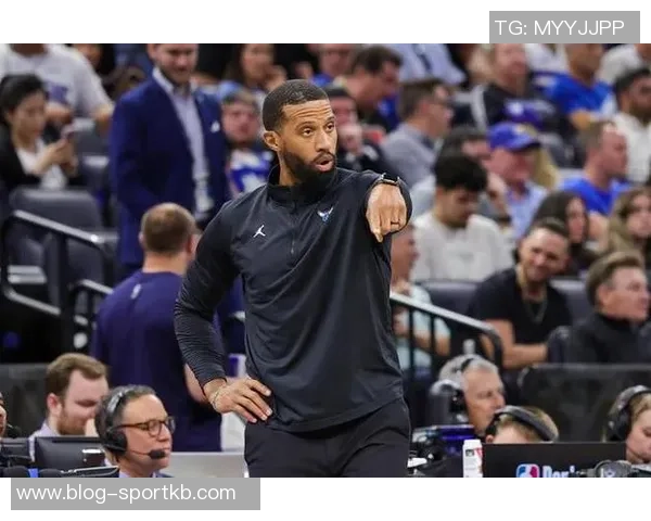 黄蜂主帅表示球队每日进步尚未展现最佳状态期待未来表现更佳