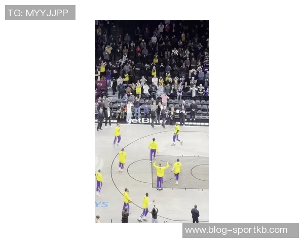 近十年NBA揭幕战回顾老詹球队频繁亮相两场加时大战引人瞩目 近十年NBA揭幕战回顾老詹球队频繁亮相两场加时大战引人瞩目